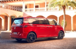 
										Volkswagen ID. Buzz GTX full									
