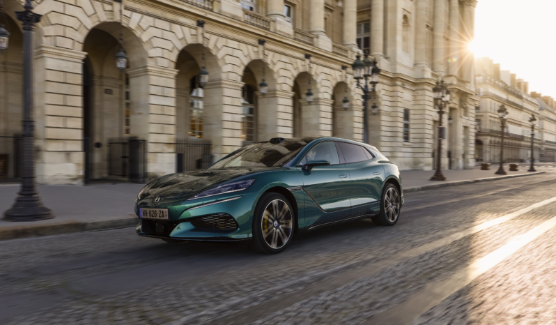 
								DENZA Z9GT EV full									