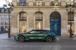 
										DENZA Z9GT EV full									