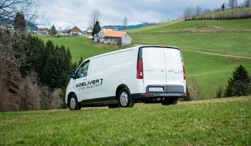 MAXUS eDeliver 7 88 kWh AWD