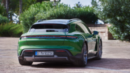 
										Porsche Taycan Sport Turismo full									