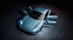 
										Porsche Taycan 4S full									