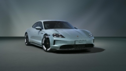 
										Porsche Taycan 4 full									