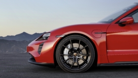 Porsche Taycan GTS