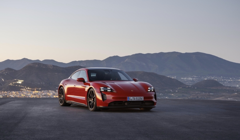 Porsche Taycan GTS