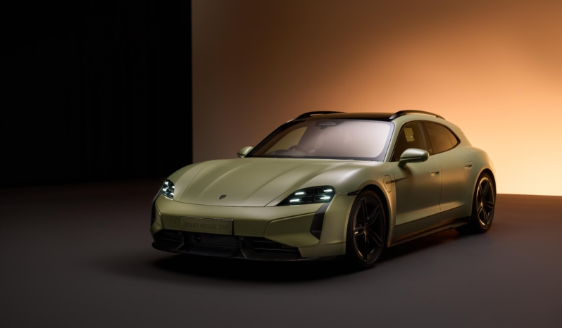 Porsche Taycan Turbo Sport Turismo