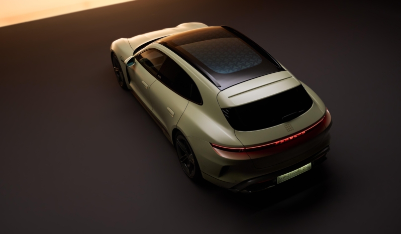 
								Porsche Taycan Turbo Sport Turismo full									