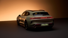 Porsche Taycan Turbo S Sport Turismo