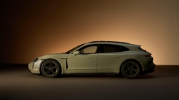 
										Porsche Taycan Turbo Sport Turismo full									