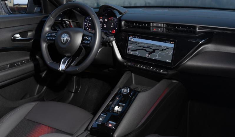 
								Alfa Romeo Junior Elettrica 156 full									
