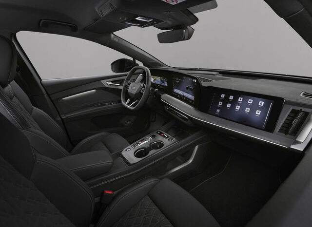 
								Audi Q4 Sportback 45 e-tron full									