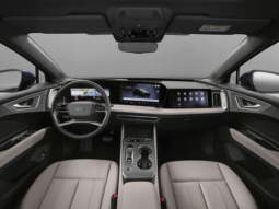 
										Audi Q4 Sportback 55 e-tron quattro full									