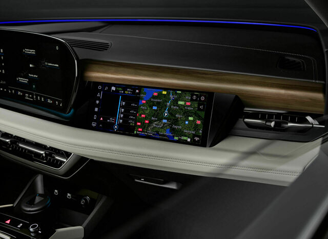
								Audi Q6 e-tron performance full									