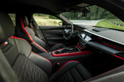 
										Audi S e-tron GT full									