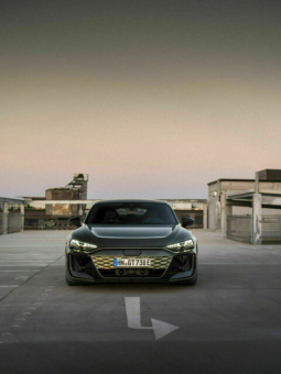
										Audi RS e-tron GT performance full									
