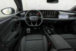 
										Audi A6 Sportback e-tron performance full									