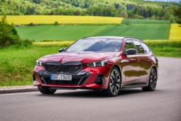 BMW i5 M60 xDrive Touring