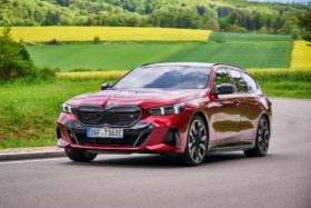 BMW i5 M60 xDrive Touring