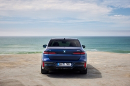 
										BMW i7 M70 xDrive Berline full									