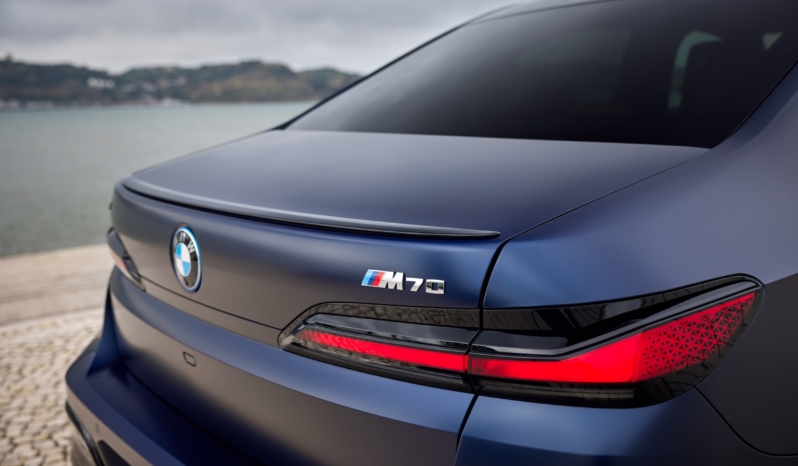 
								BMW i7 M70 xDrive Berline full									