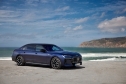 
										BMW i7 M70 xDrive Berline full									