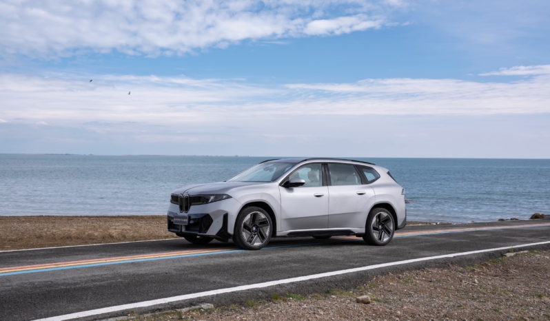 BMW iX3 50 xDrive