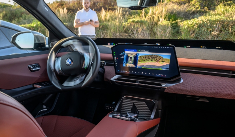 
								BMW iX3 50 xDrive full									