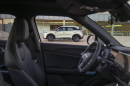 
										BYD ATTO 2 full									