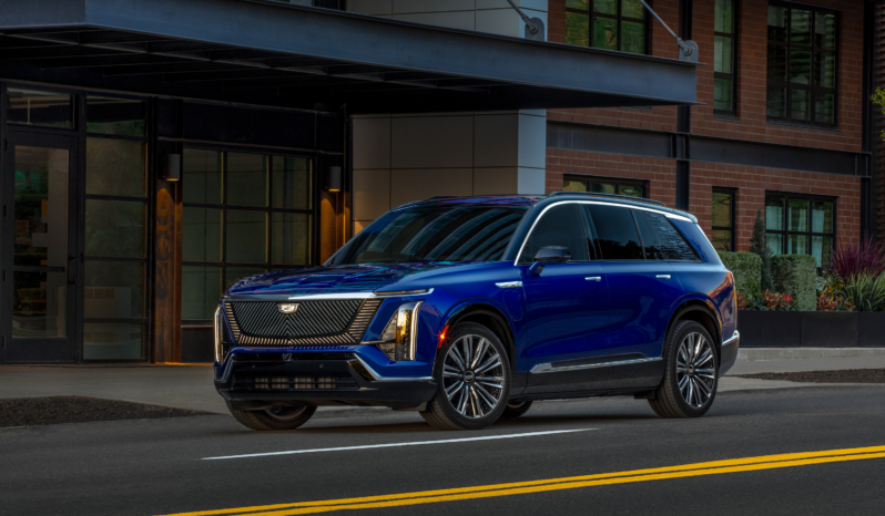 
								Cadillac VISTIQ AWD full									