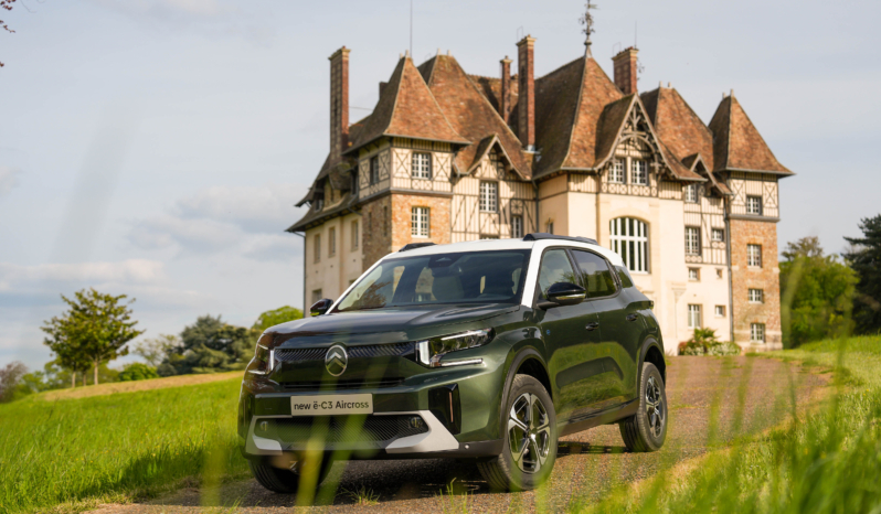
								Citroën ë-C3 Aircross 44 kWh full									