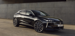 DS N°4 E-TENSE 213