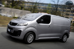 
										Fiat E-Ulysse 75 kWh full									