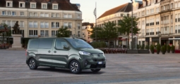 
										Fiat E-Ulysse 75 kWh full									