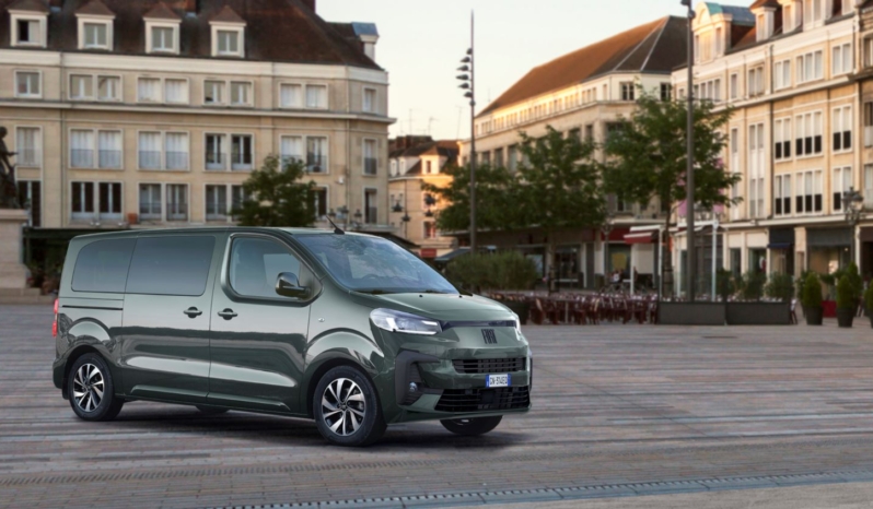 
								Fiat E-Ulysse 75 kWh full									