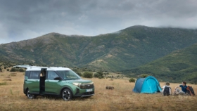 Ford E-Tourneo Courier