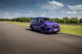 Ford E-Tourneo Custom