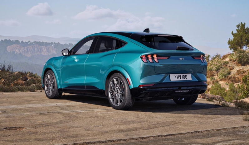 
								Ford Mustang Mach-E Standard Range RWD full									