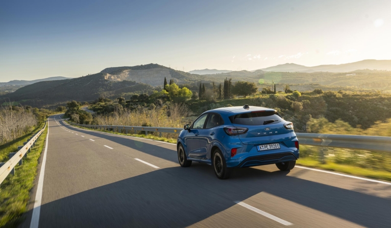
								Ford Puma Gen-E full									