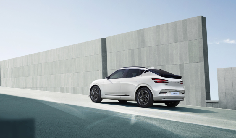 
								Genesis GV60 Luxury AWD full									