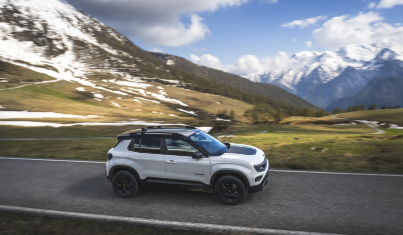 
								Jeep Avenger Electric full									
