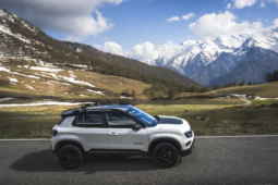 
										Jeep Avenger Electric full									