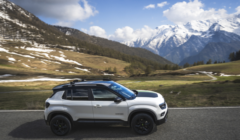 
								Jeep Avenger Electric full									