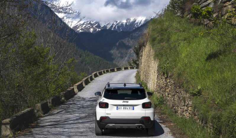 
								Jeep Avenger Electric full									