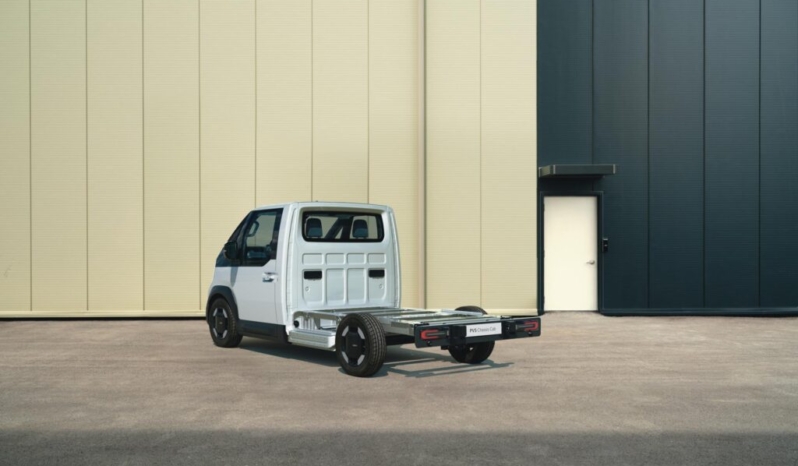 
								Kia PV5 Chassis Cab 51.5 kWh full									