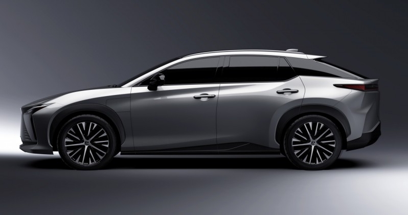 Lexus RZ 500e