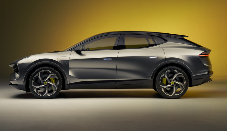 
								Lotus Eletre 900 full									