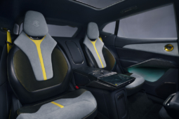
										Lotus Eletre 900 full									