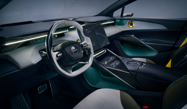 
								Lotus Eletre 900 full									