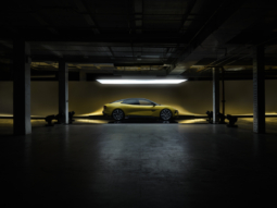 
										Lotus Emeya 900 full									