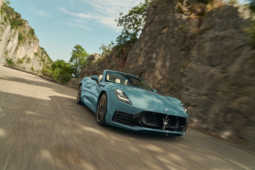 
										Maserati GranCabrio Folgore full									